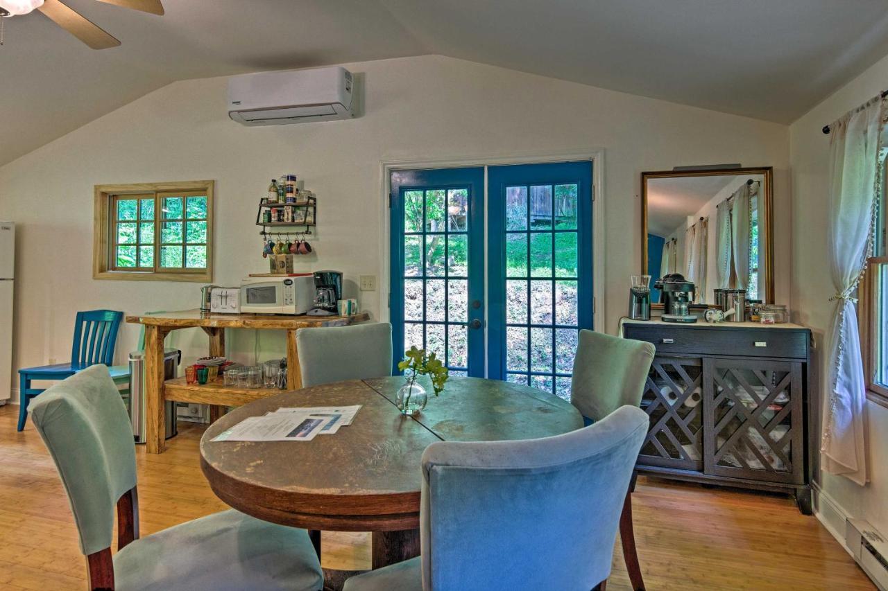 فيلا Cozy And Charming Asheville Cabin 5 Mi To Downtown! المظهر الخارجي الصورة